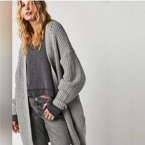 LIKE NEW Free People Light Gray Open-Front Cardigan